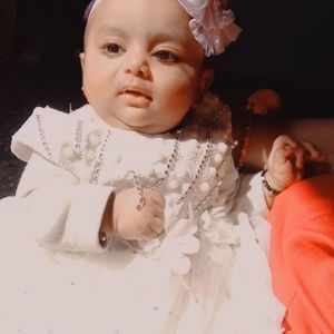 Meet your Posher, Jaya